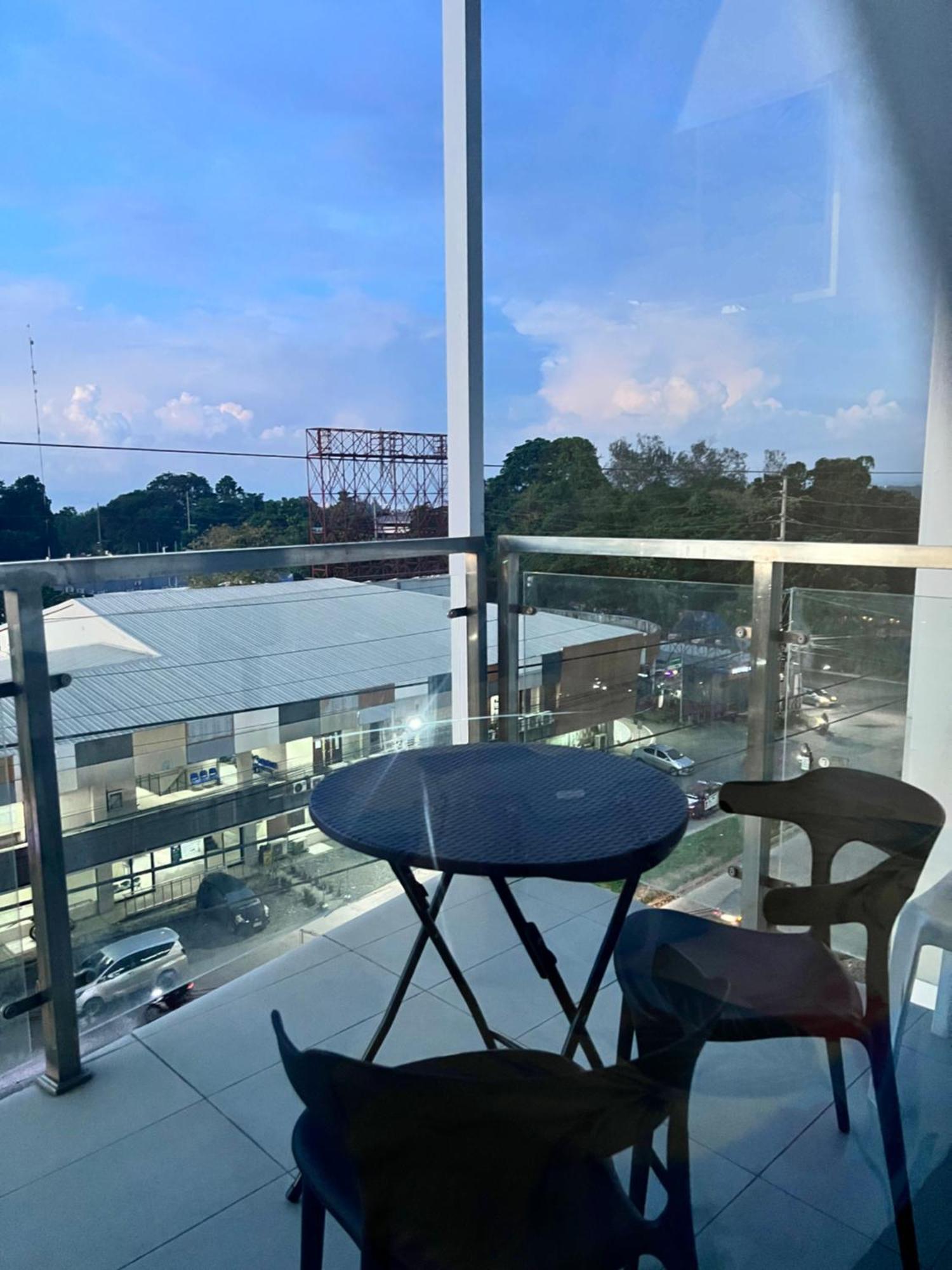 Condo At Primavera City Next To Sm Mall Cagayan de Oro Exteriör bild